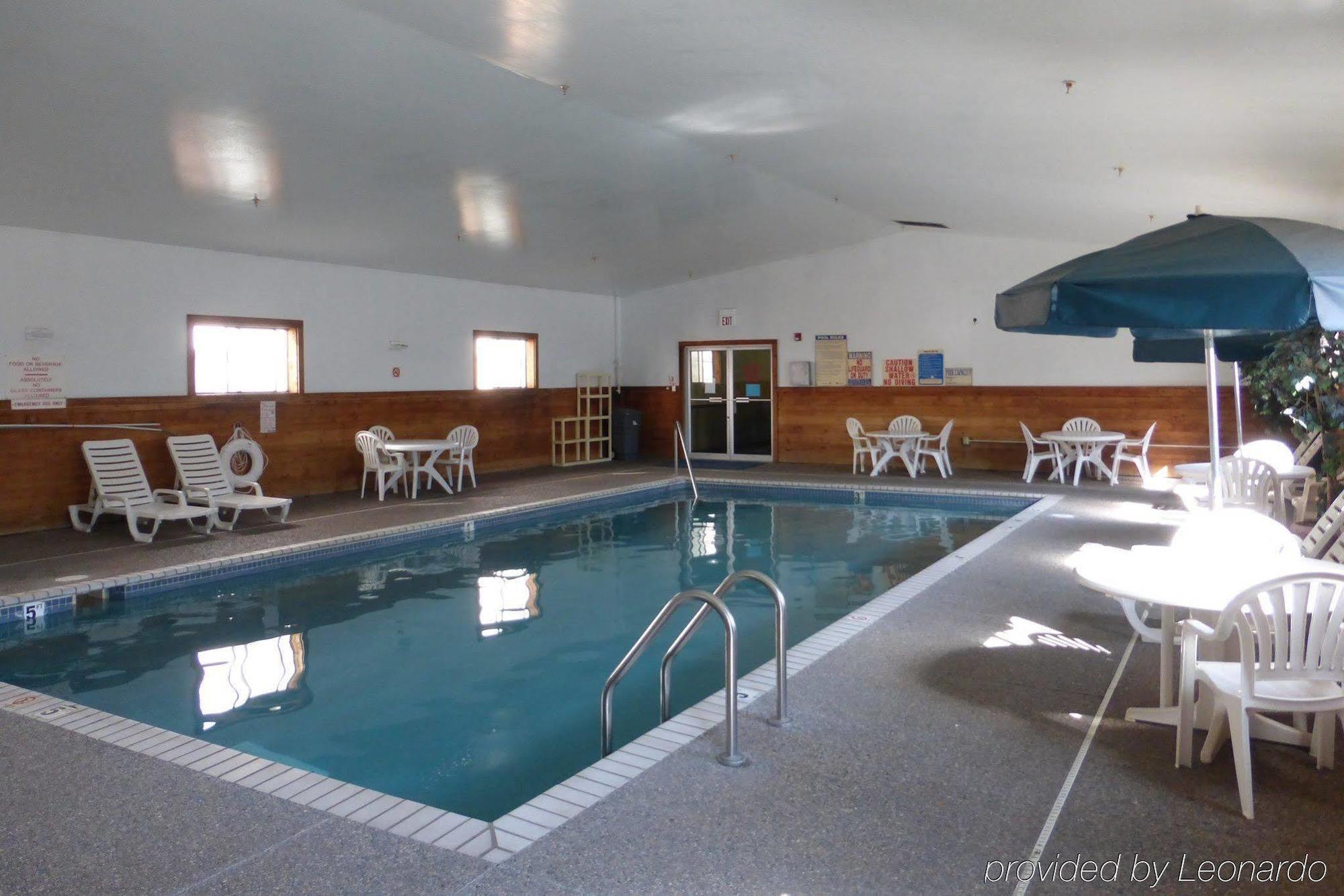 Norwood Inn And Suites - Minneapolis-St Paul Roseville Dış mekan fotoğraf